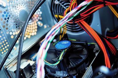 vnitřek PC
